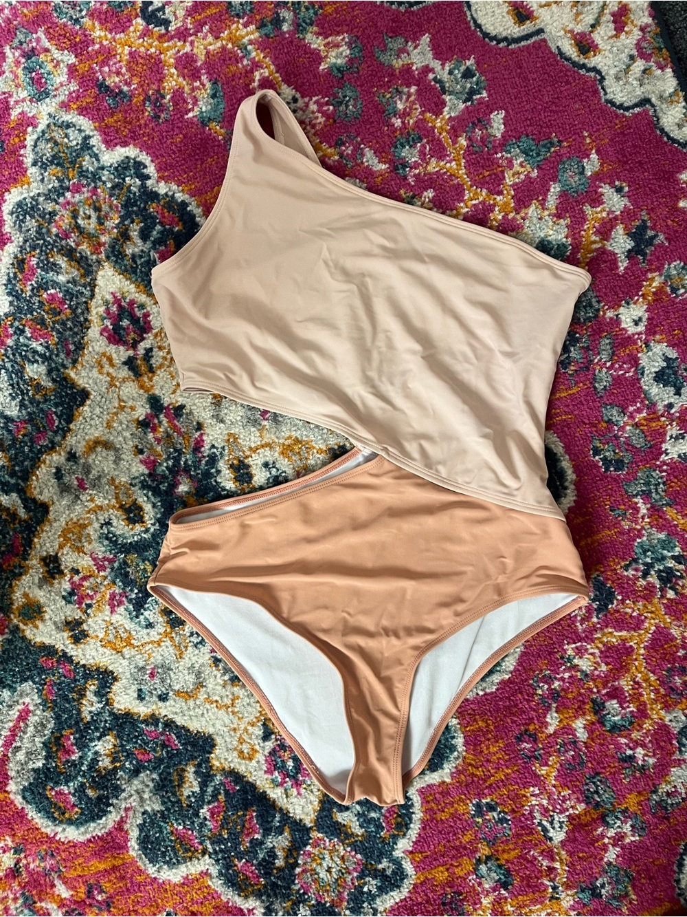 One piece one shoulder swim suit size XL